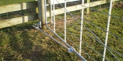 AUTOMATIC SWING GATES